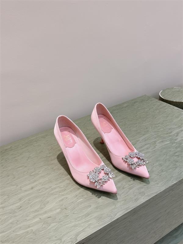 20251127171740557 310